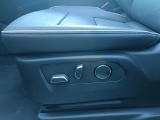 Cadillac Escalade SUV Premium Luxury V8 6.2L à vendre - Photo 28