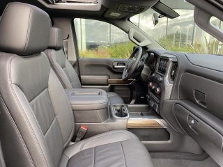 Chevrolet Silverado Crew cab Trailboss 2021 V8 6.2L à vendre - Photo 25